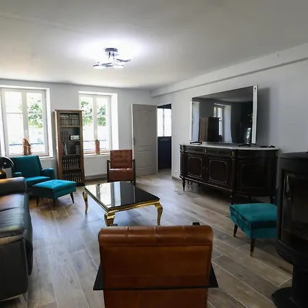 La Bayenne Holiday home